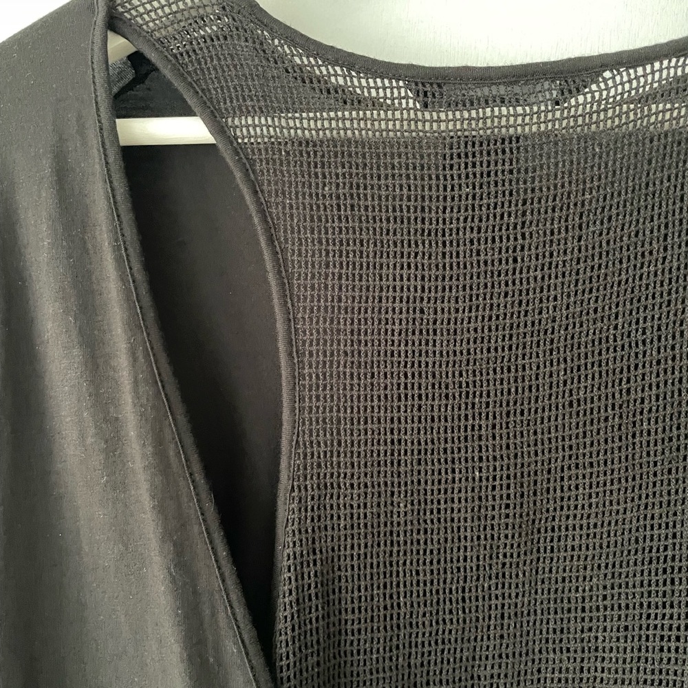 Calvin Klein Jeans Black Long Sleeve Top Mesh Panel V-Back Modal Blend Size M - Picture 3 of 6
